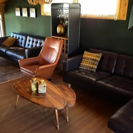 Holiday home Schoeneben Scorleduyn
