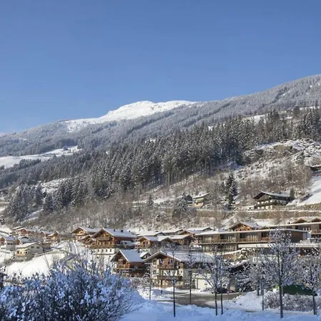 Schoeneben Scorleduyn Wald im Pinzgau