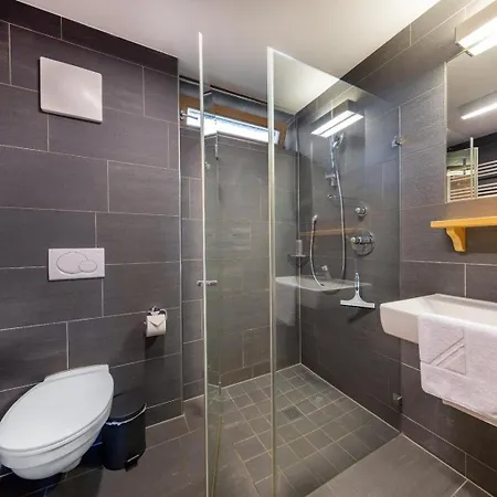 Schoeneben Scorleduyn Nyaraló