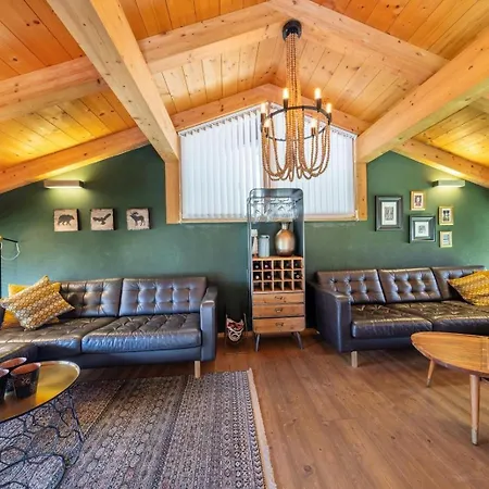 Schoeneben Scorleduyn * Wald im Pinzgau