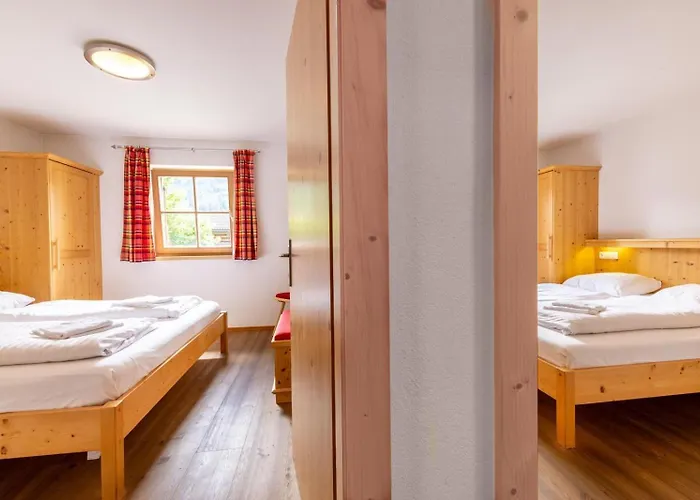 Schoeneben Scorleduyn * Wald im Pinzgau